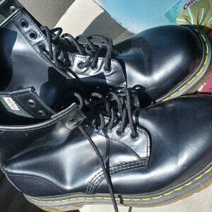 Doc Martens Men Boots